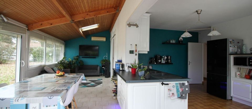 House 7 rooms of 200 m² in Couzeix (87270)