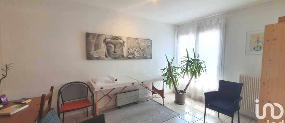 Appartement 5 pièces de 98 m² à Pau (64000)