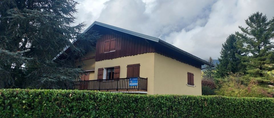 House 8 rooms of 194 m² in Gilly-sur-Isère (73200)
