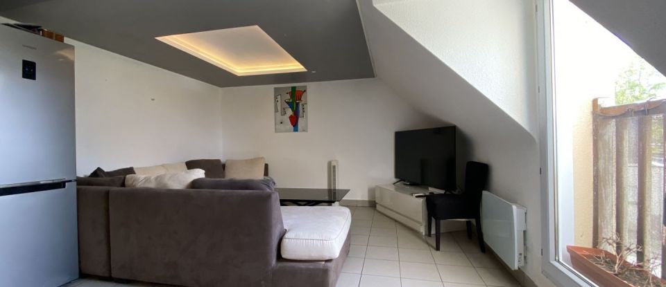 Maison 8 pièces de 170 m² à Theix-Noyalo (56450)