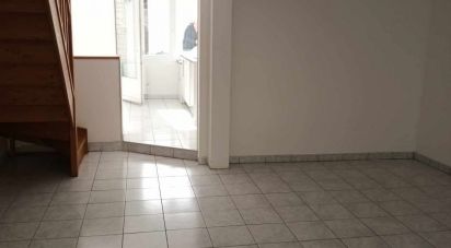House 4 rooms of 77 m² in Luçon (85400)