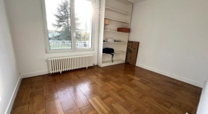House 5 rooms of 70 m² in Chartrettes (77590)