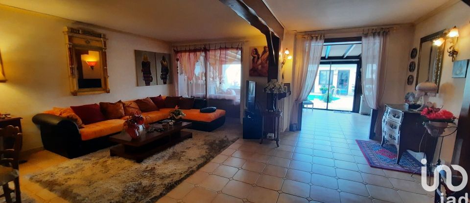 House 6 rooms of 165 m² in Montauban (82000)