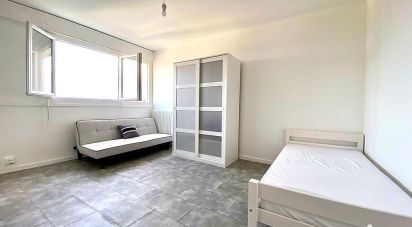 Apartment 1 room of 26 m² in Bordeaux (33800)