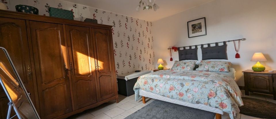 House 6 rooms of 108 m² in Gognies-Chaussée (59600)