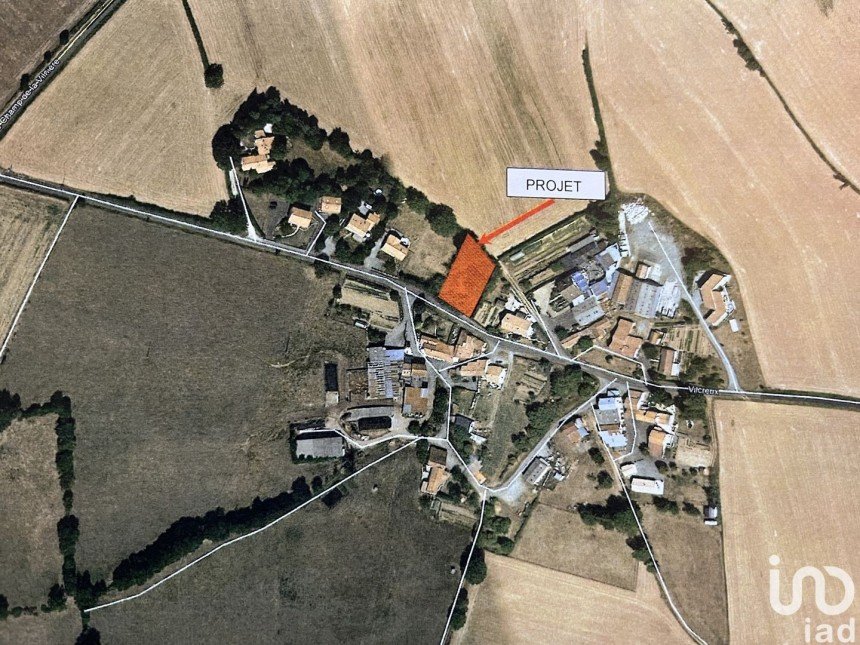 Land of 1,432 m² in Sèvremont (85700)