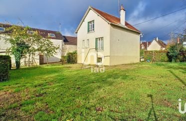 House 3 rooms of 72 m² in Vierzon (18100)