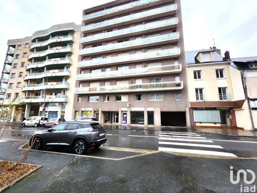 Parking of 11 m² in Châteauroux (36000)