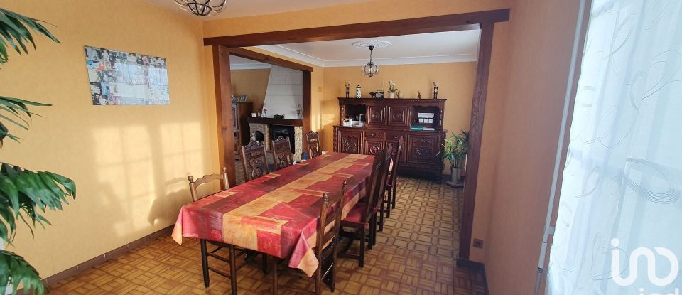 House 5 rooms of 143 m² in Champigné (49330)
