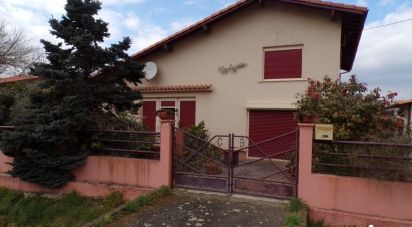 House 4 rooms of 98 m² in Aire-sur-l'Adour (40800)