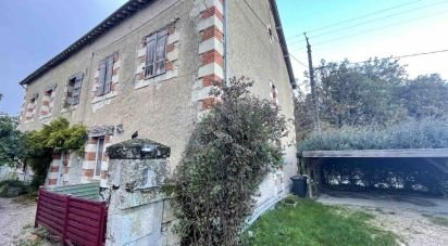 House 8 rooms of 243 m² in Gizeux (37340)