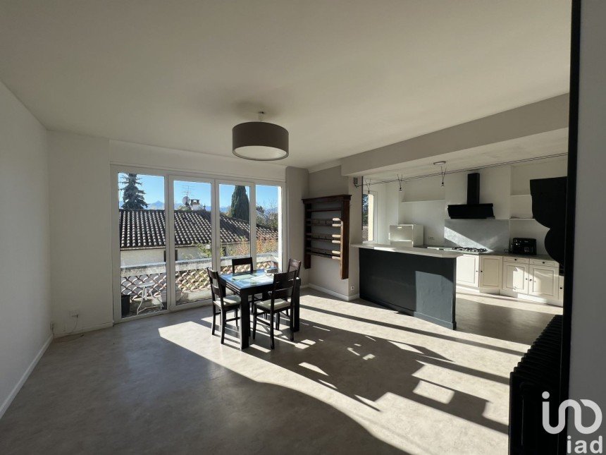 Appartement 4 pièces de 100 m² à Bordères-sur-l'Échez (65320)