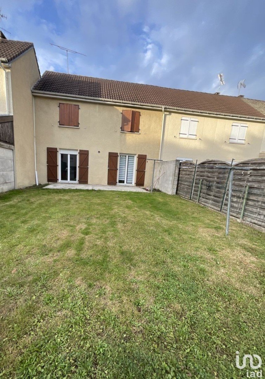House 5 rooms of 87 m² in Châlons-en-Champagne (51000)