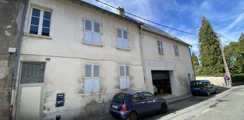 Building in Guéret (23000) of 380 m²