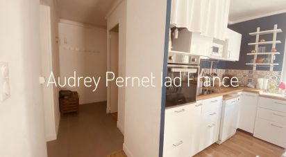 Apartment 3 rooms of 49 m² in Toulon (83000)