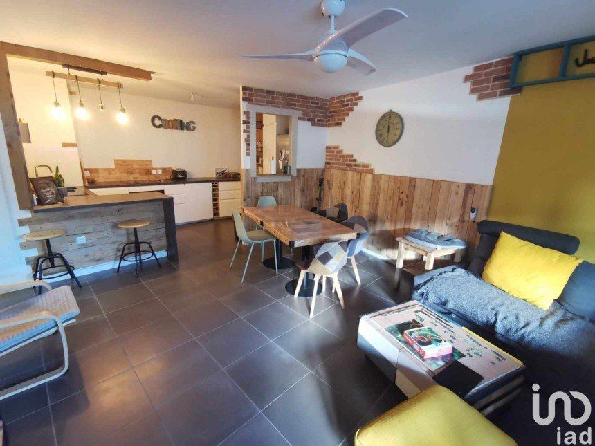 Appartement 5 pièces de 97 m² à Bordeaux (33300)