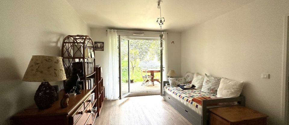 Apartment 2 rooms of 43 m² in La Queue-en-Brie (94510)