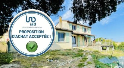 House 5 rooms of 128 m² in Champagne-Vigny (16250)
