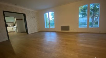 House 5 rooms of 131 m² in Montauban (82000)