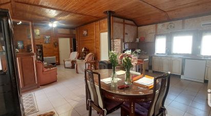 House 4 rooms of 105 m² in Plaisance (86500)