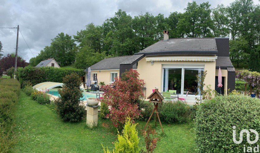 House 6 rooms of 134 m² in Reugny (37380)