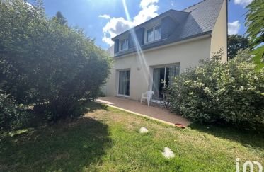House 6 rooms of 114 m² in Hennebont (56700)