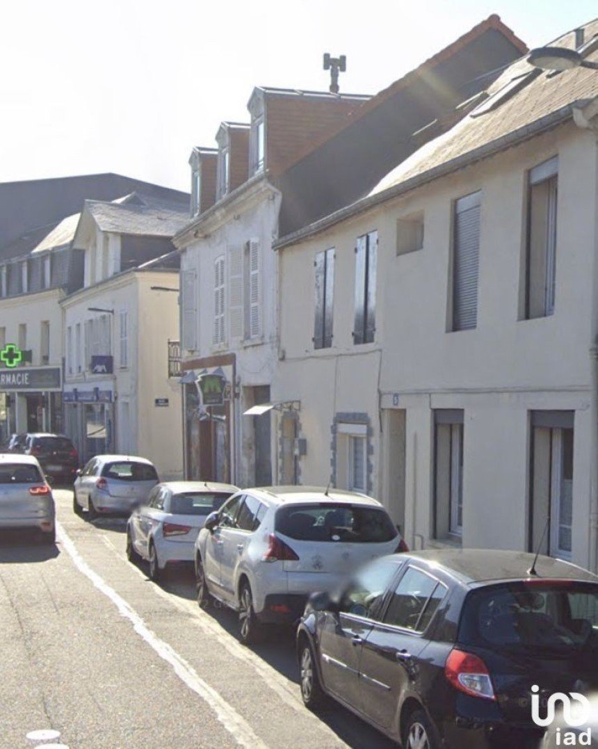Building in Montivilliers (76290) of 924 m²