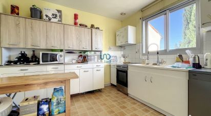 House 7 rooms of 176 m² in Béziers (34500)