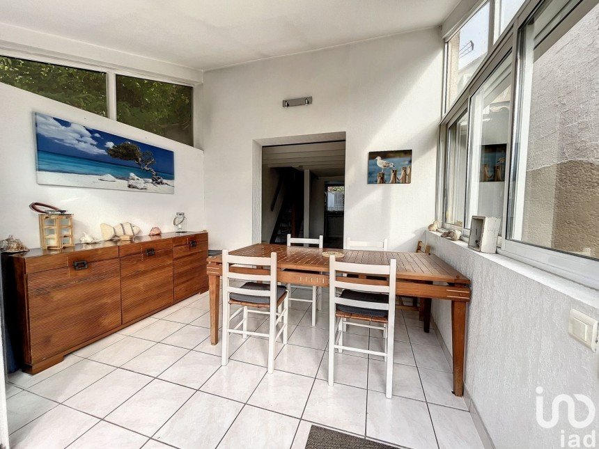 House 3 rooms of 45 m² in Sanary-sur-Mer (83110)
