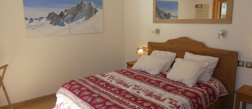 House 6 rooms of 180 m² in Les Contamines-Montjoie (74170)