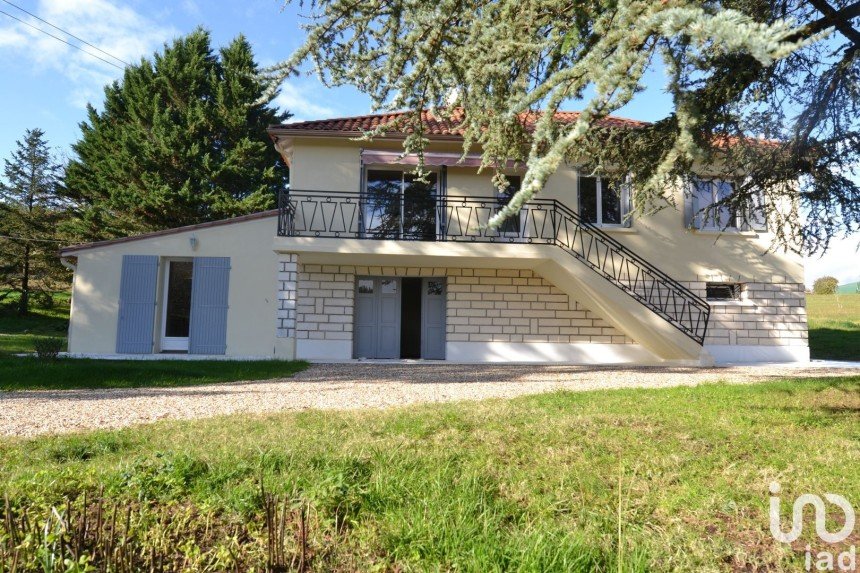 House 5 rooms of 120 m² in Beleymas (24140)