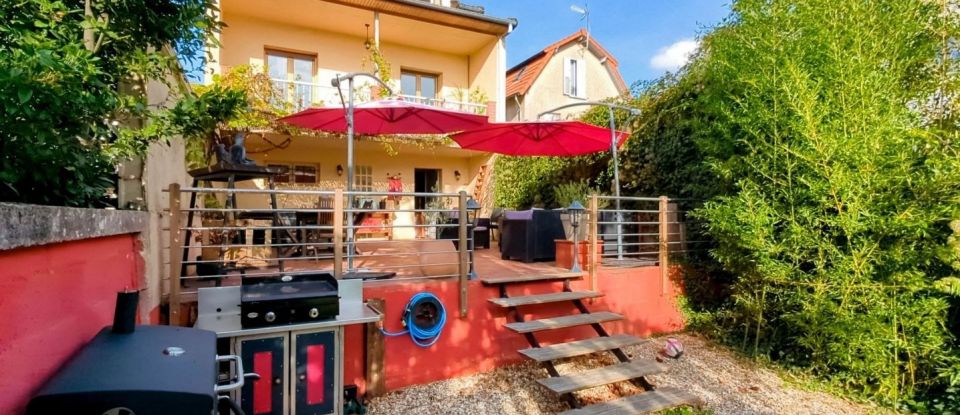 House 5 rooms of 110 m² in Crosne (91560)