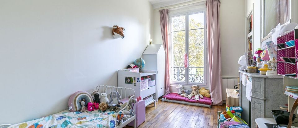Appartement 3 pièces de 62 m² à Montrouge (92120)