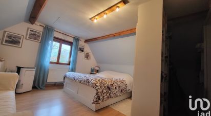 House 8 rooms of 222 m² in Watten (59143)