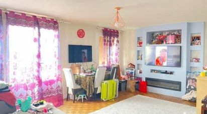 Apartment 5 rooms of 87 m² in Villiers-le-Bel (95400)
