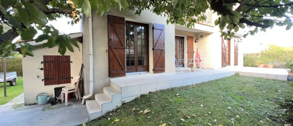 House 6 rooms of 161 m² in Tarbes (65000)