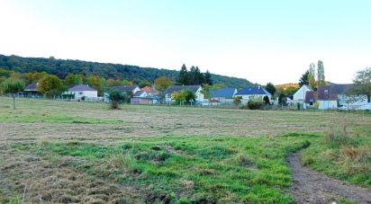 Land of 6,220 m² in Acquigny (27400)