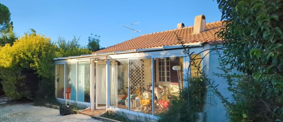House 5 rooms of 77 m² in Piolenc (84420)