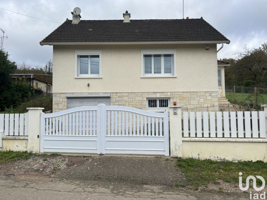 House 4 rooms of 86 m² in Courtenay (45320)
