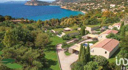 House 5 rooms of 219 m² in Rayol-Canadel-sur-Mer (83820)