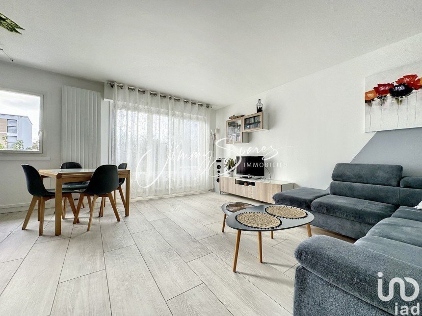 Apartment 3 rooms of 63 m² in Sucy-en-Brie (94370)