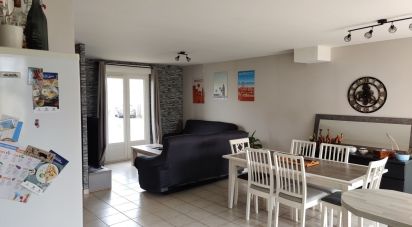 House 6 rooms of 93 m² in Neuvillalais (72240)