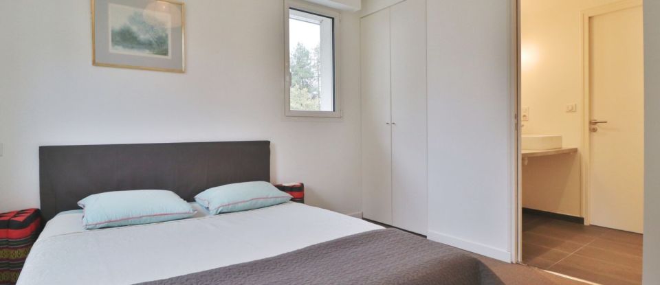 House 7 rooms of 235 m² in La Chapelle-sur-Erdre (44240)