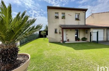 House 4 rooms of 85 m² in Lespinasse (31150)