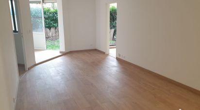 Appartement 2 pièces de 56 m² à Courcouronnes (91080)