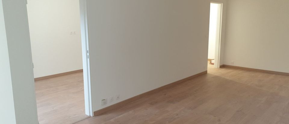 Appartement 2 pièces de 56 m² à Courcouronnes (91080)
