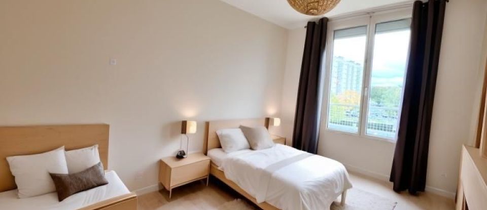 Apartment 4 rooms of 89 m² in Massy (91300)