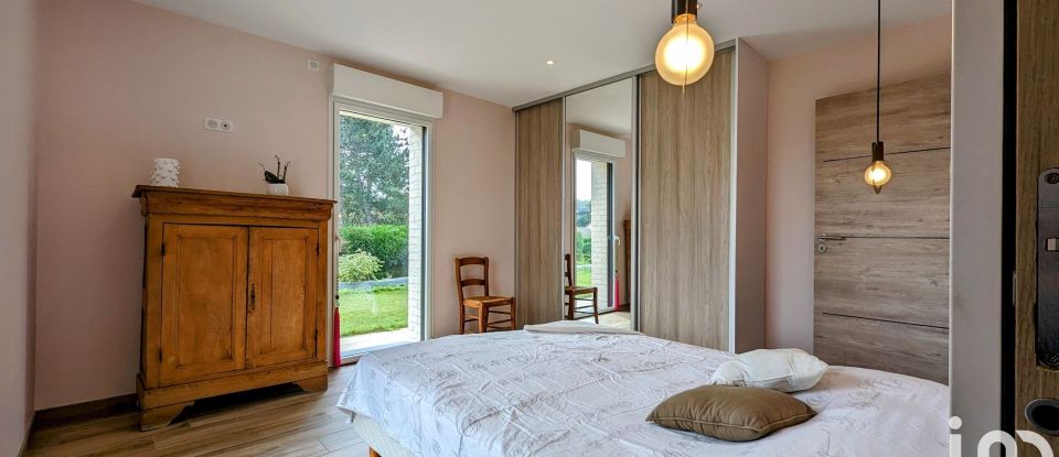 House 3 rooms of 130 m² in Aire-sur-la-Lys (62120)