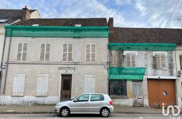 Maison 5 pièces de 508 m² à Ivry-la-Bataille (27540)