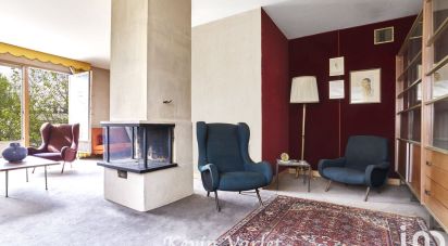 Maison 7 pièces de 156 m² à Paris (75019)